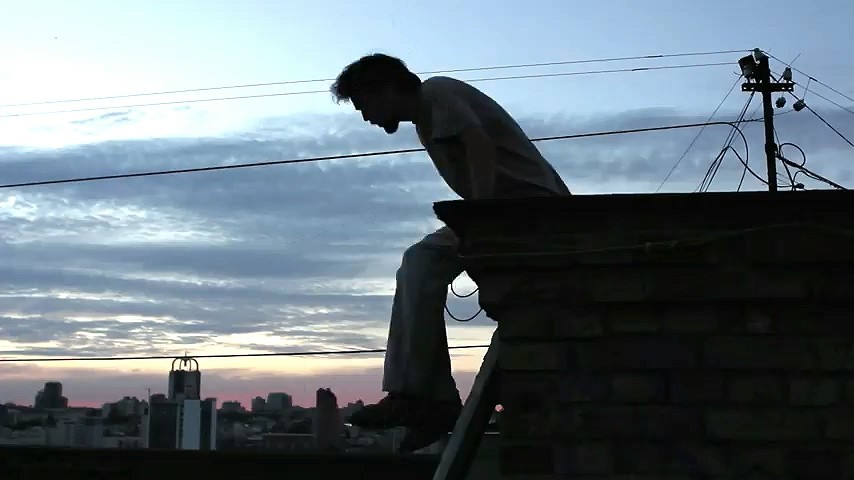 Поза Євро
