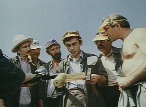За ким в'язниця плаче