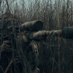 Білий ворон (4) Білий ворон (4)