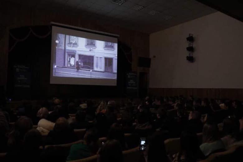 Кіно заради Перемоги! Кіно заради Перемоги!
