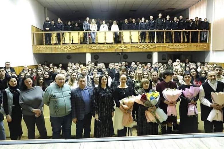 Кіно заради Перемоги! Кіно заради Перемоги!