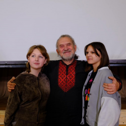 Національному туру «Кіно заради Перемоги!» півроку! Національному туру «Кіно заради Перемоги!» півроку!
