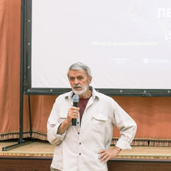 Національному туру «Кіно заради Перемоги!» півроку! Національному туру «Кіно заради Перемоги!» півроку!