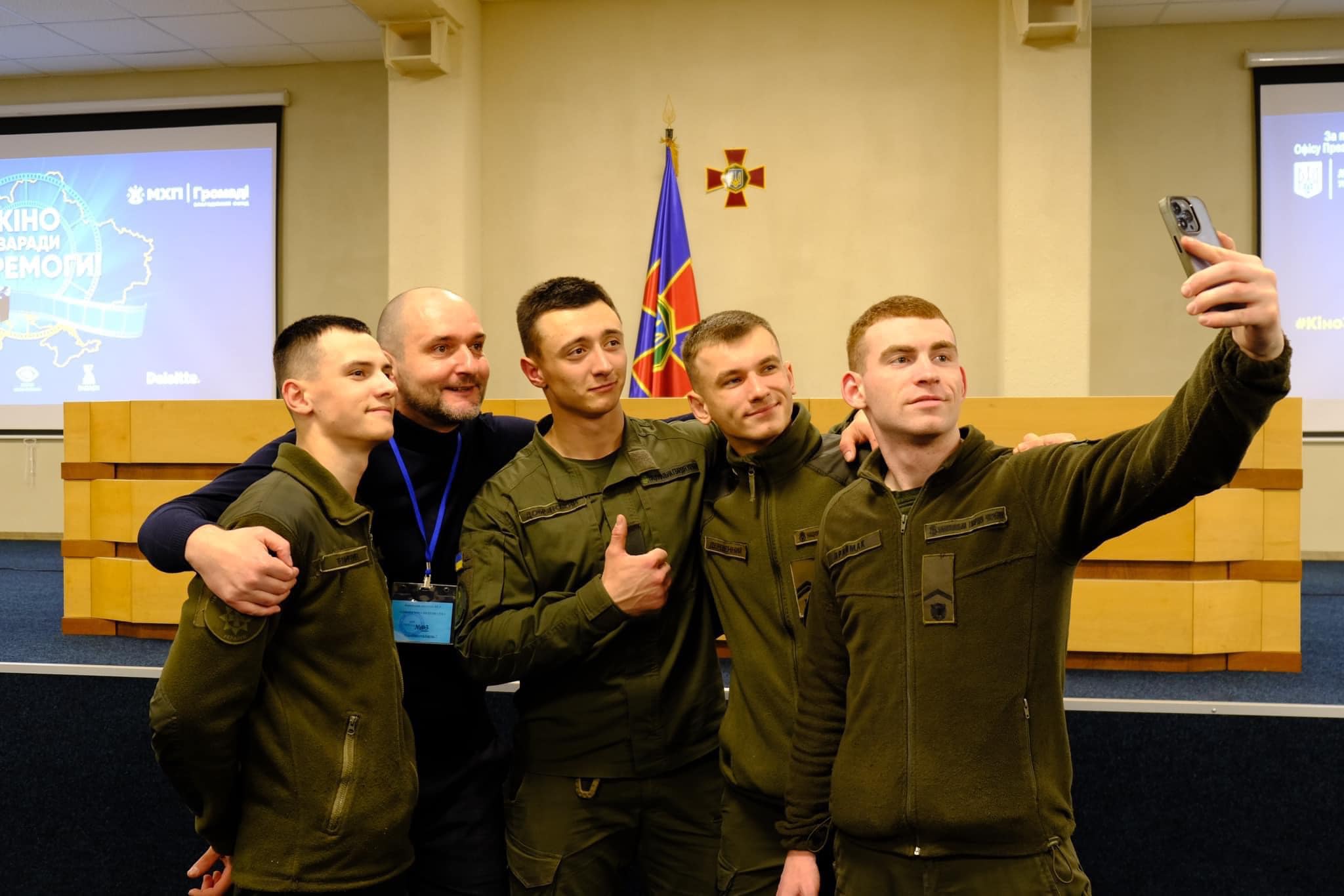 Національному туру «Кіно заради Перемоги!» півроку! Національному туру «Кіно заради Перемоги!» півроку!