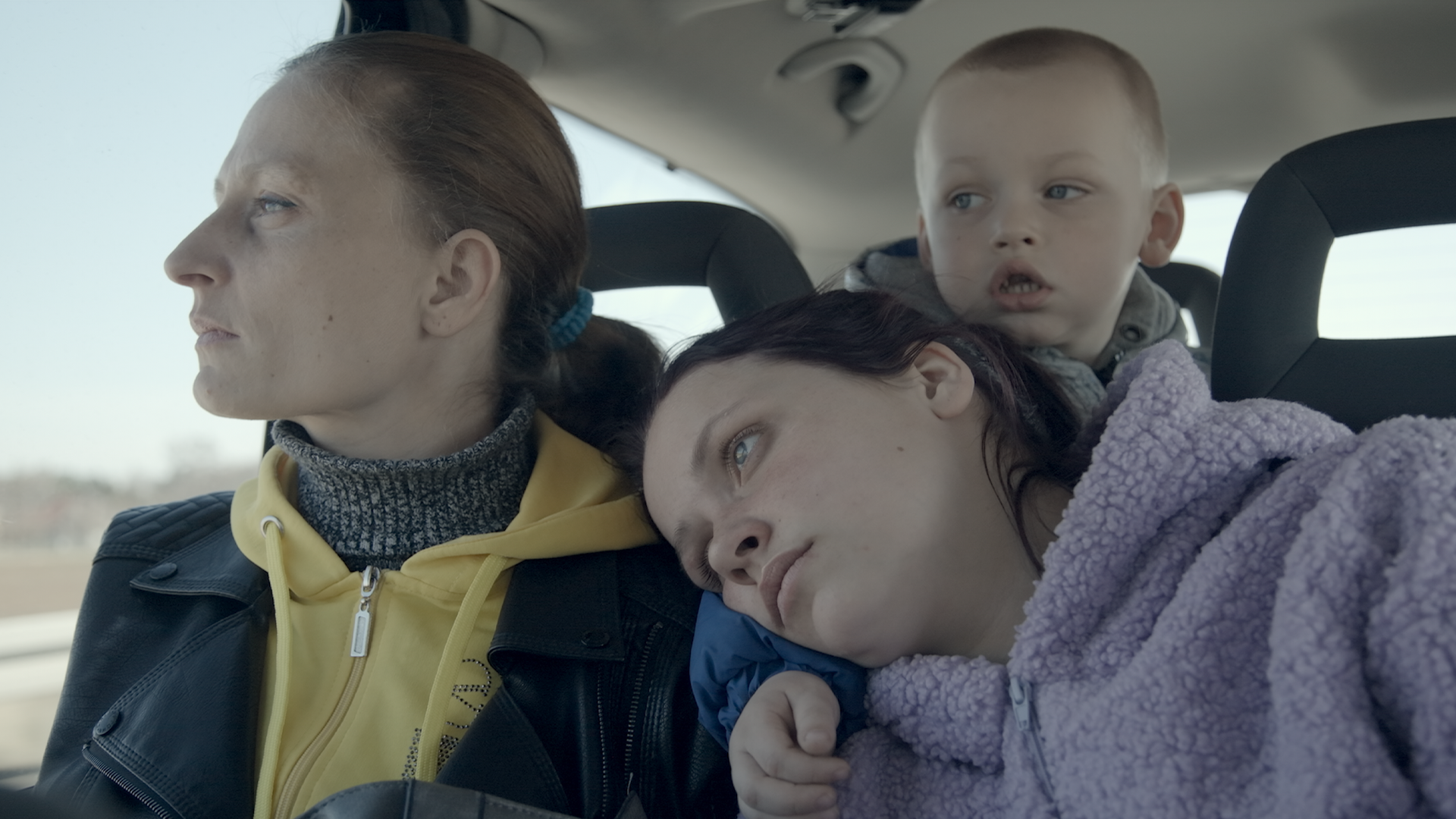In the Rearview_dir. Maciek Hamela (3)