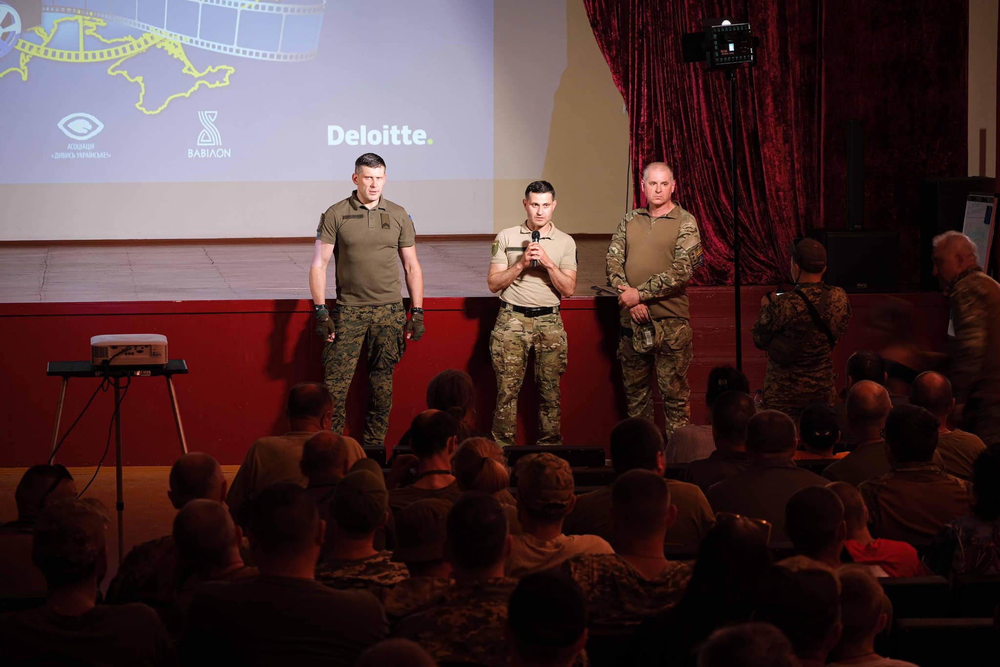 ТУР Кіно заради перемоги 10 ТУР Кіно заради перемоги 10