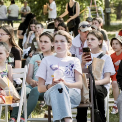 Кіно заради перемоги. Рік 24 Кіно заради перемоги. Рік 24