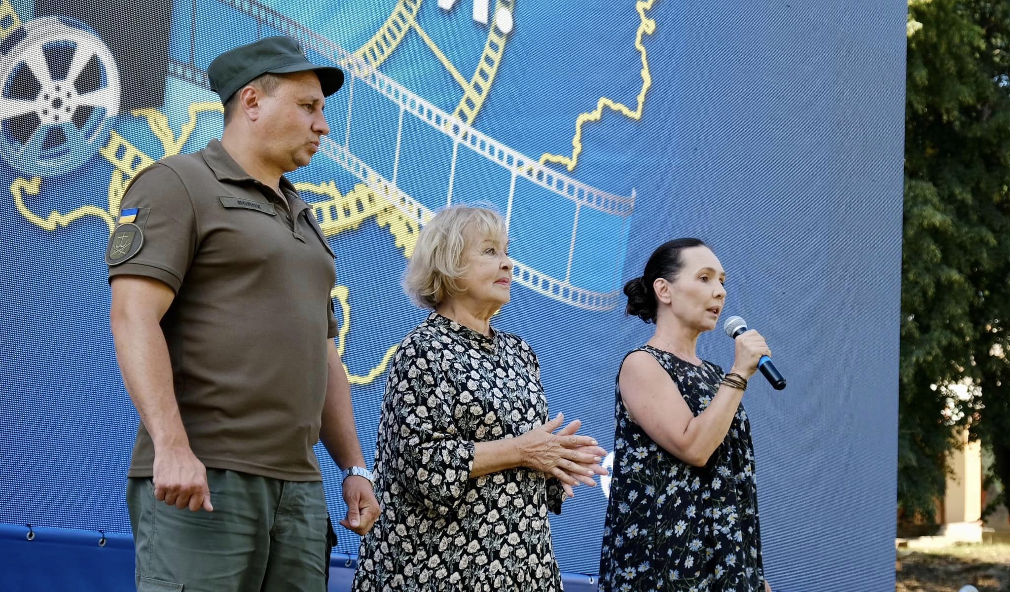 Кіно заради перемоги. Рік 3 Кіно заради перемоги. Рік 3