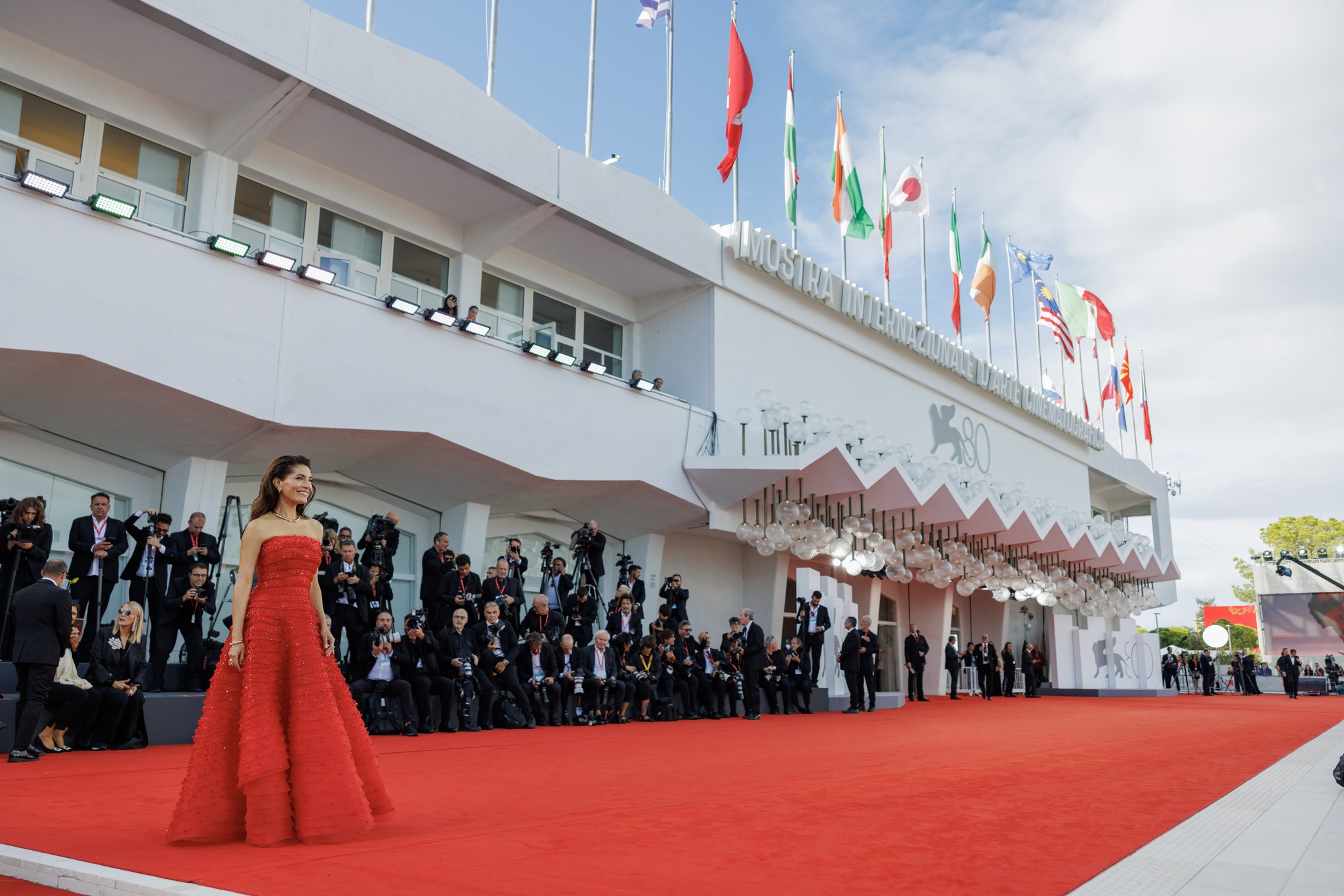 Red Carpet 1 Red Carpet 1