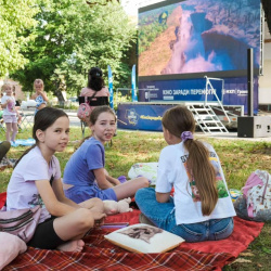 Кіно заради Перемоги 9 Кіно заради Перемоги 9