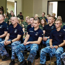 кіно4 кіно4