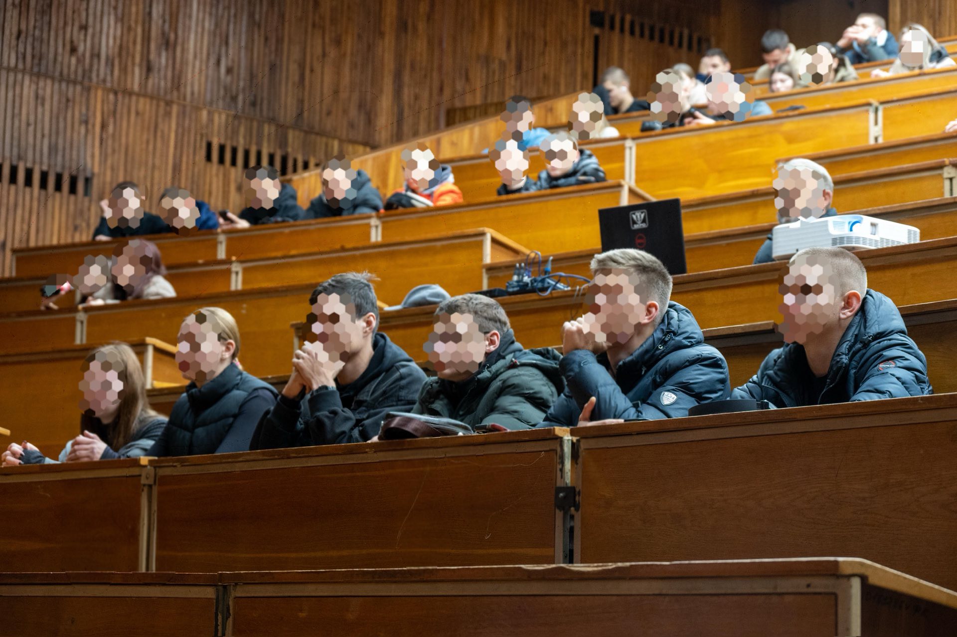 576338005_854068453820593_21424007590175554_n 576338005_854068453820593_21424007590175554_n