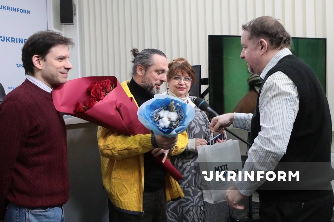 1e82b063-2ff7-4e28-8985-629e59061a7a