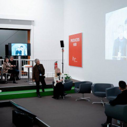 photo_5235931031137883481_x