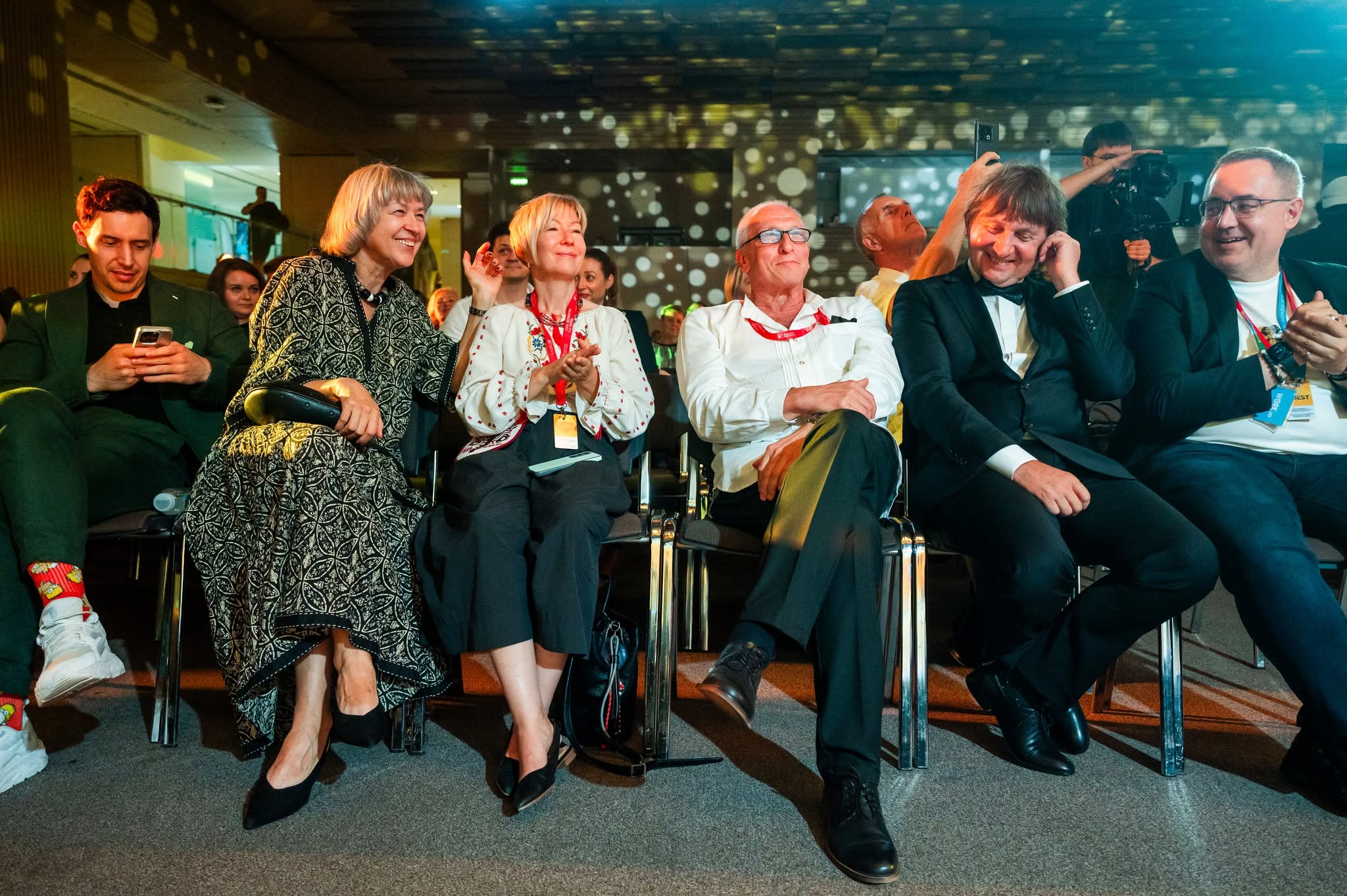 794394875_1601942351303345_3040981649193131890_n 794394875_1601942351303345_3040981649193131890_n